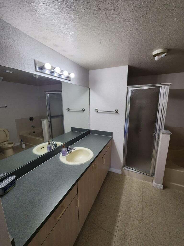 THE BELMONT II AT ST LUCIE WEST, A CONDOMINIUM - Residential Lease