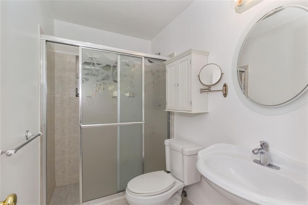 Westwood Community 3 77-4 - Residential