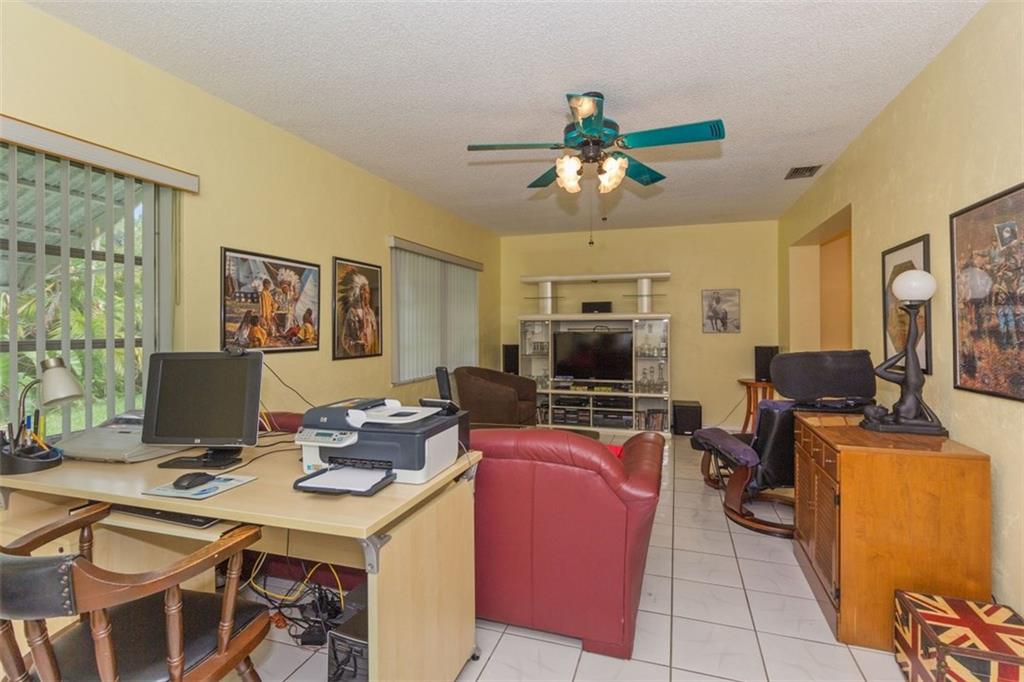 Westwood Community 3 77-4 - Residential