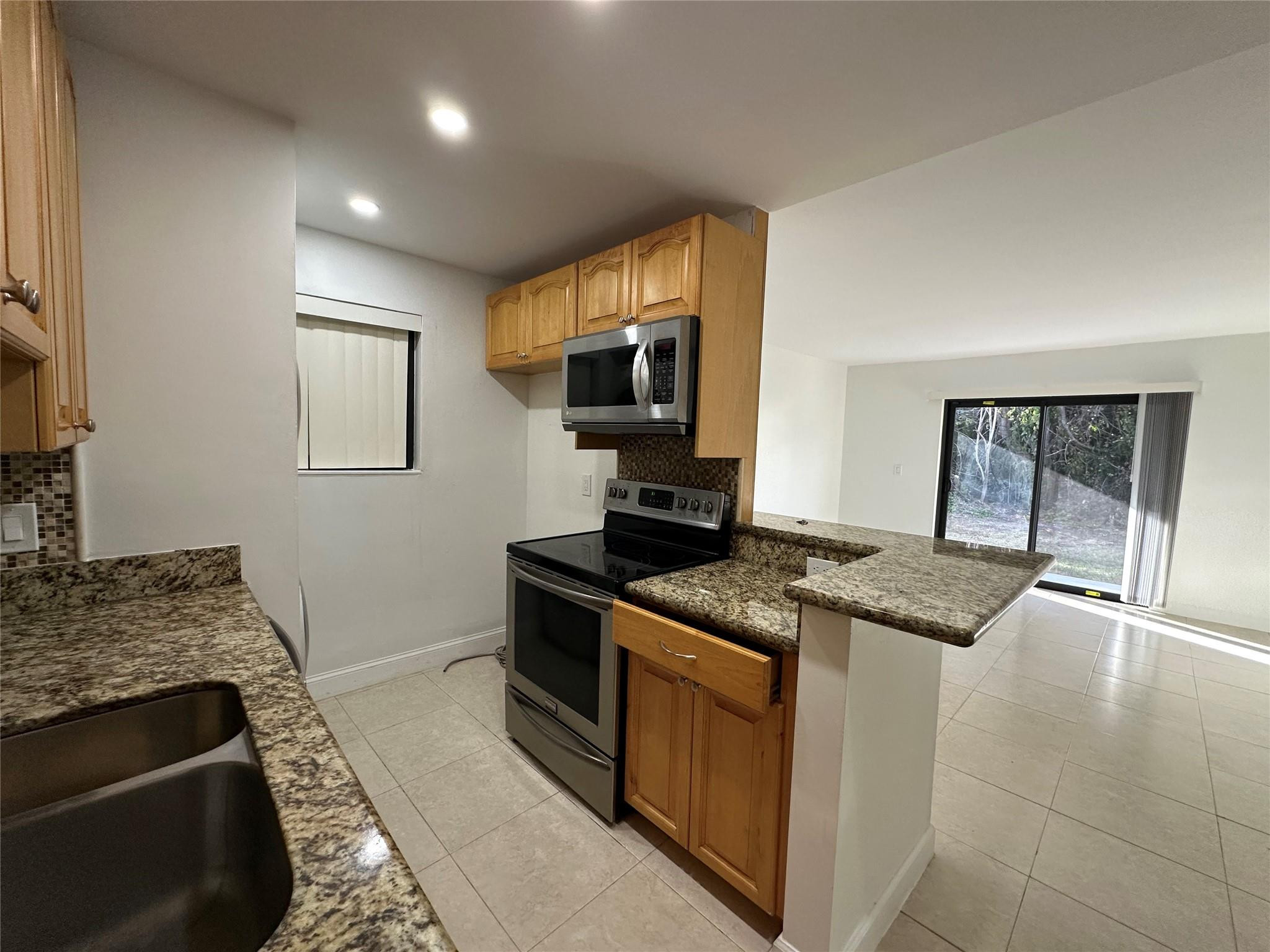 Tivoli Trace Condo 6 - Residential Lease