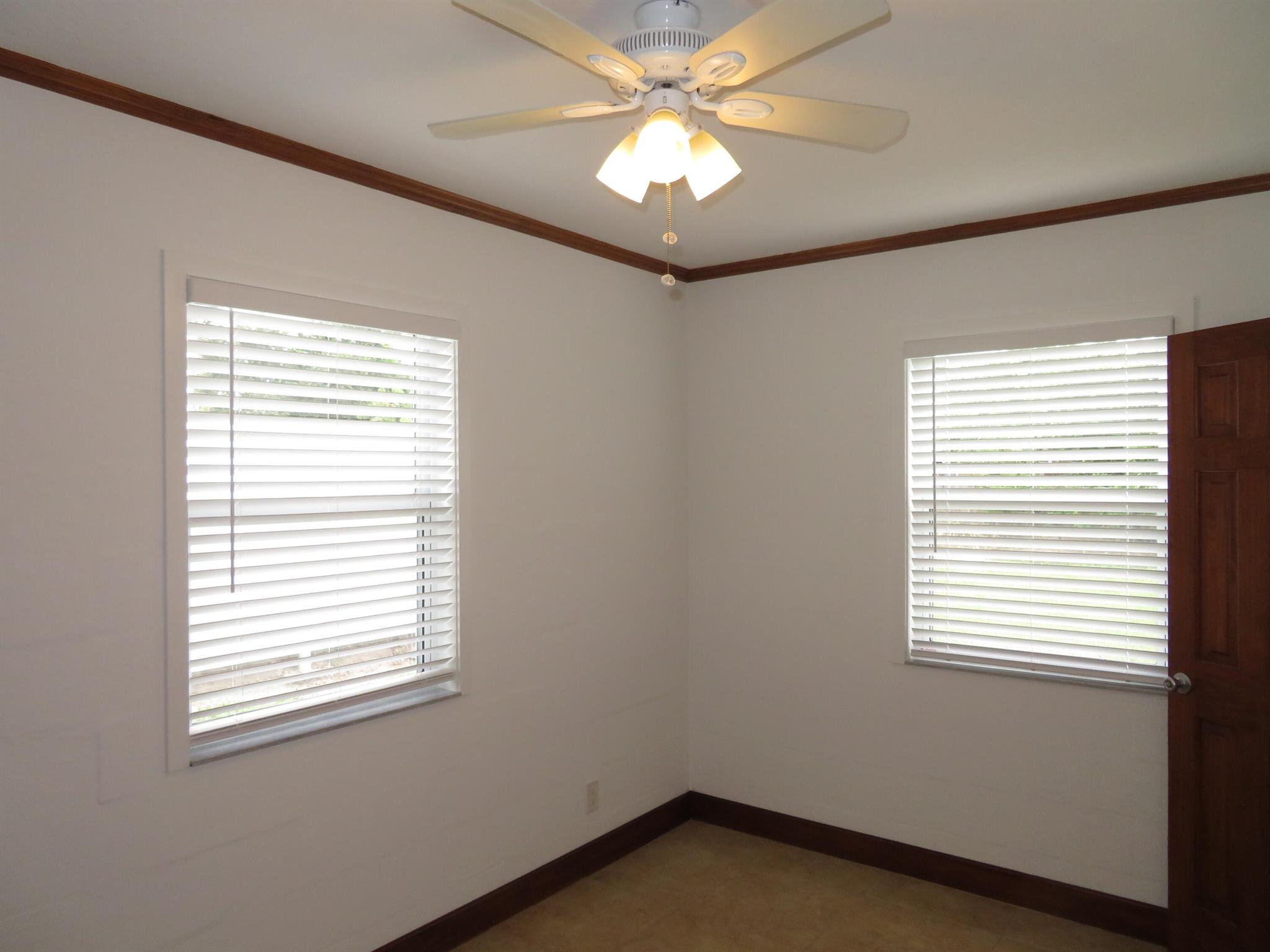 GREENACRES - Residential Lease
