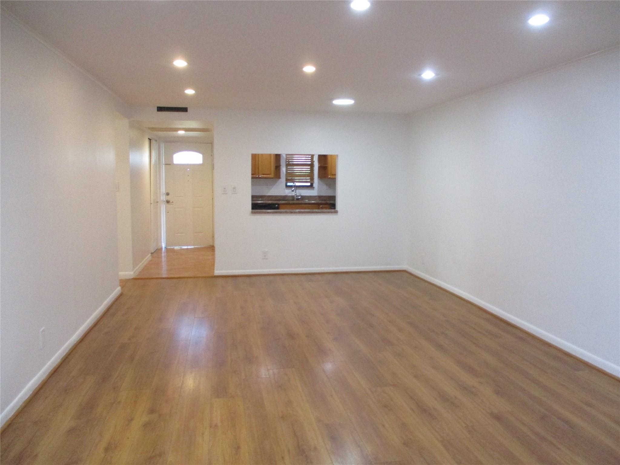 ISLE OF SANDALFOOT - Residential Lease