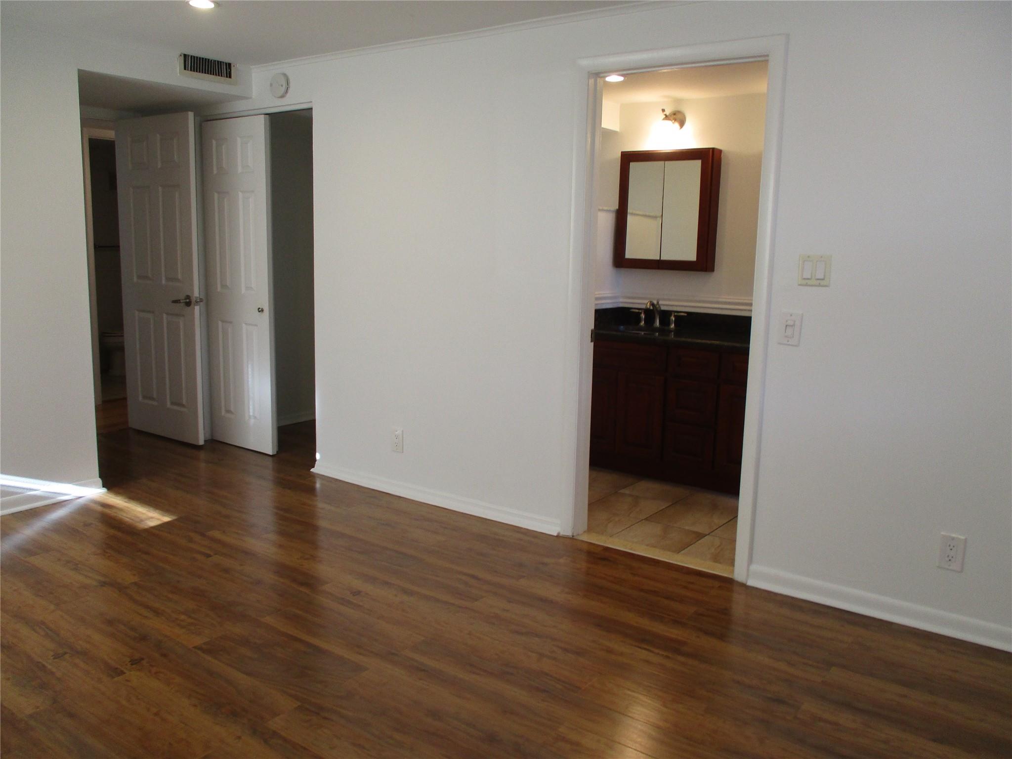 ISLE OF SANDALFOOT - Residential Lease