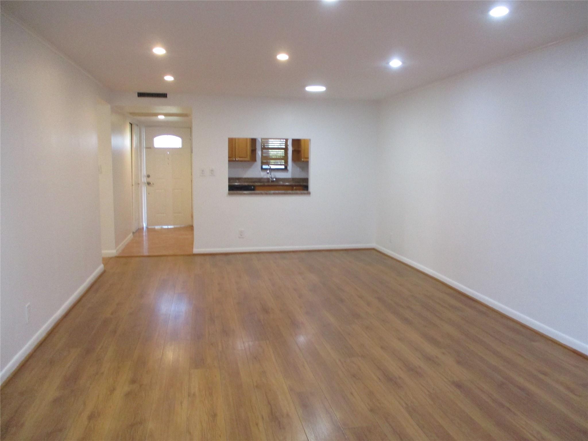 ISLE OF SANDALFOOT - Residential Lease