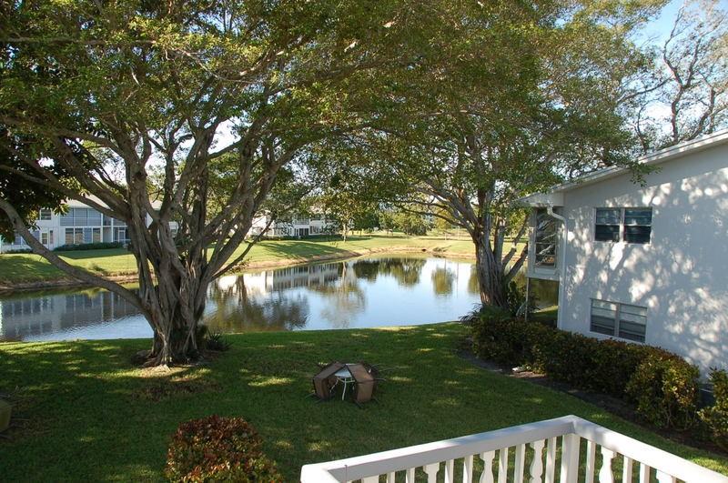 View photos, virtual tours, details... 130 Lyndhurst F 130