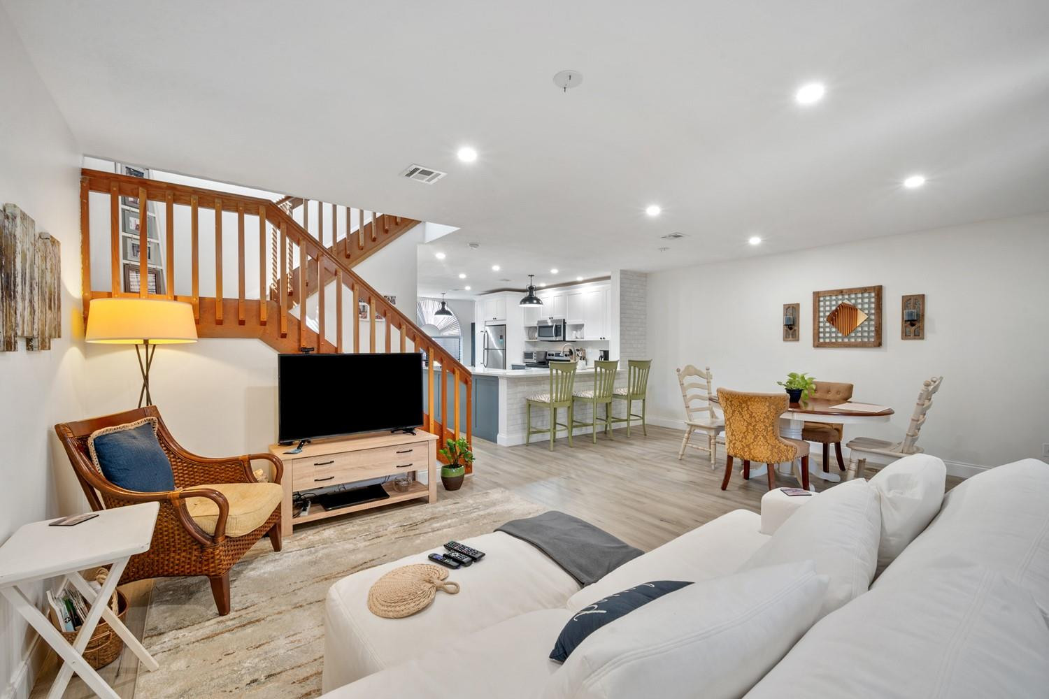 Berkley Square - Residential