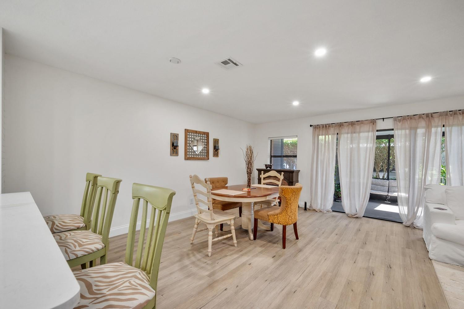 Berkley Square - Residential