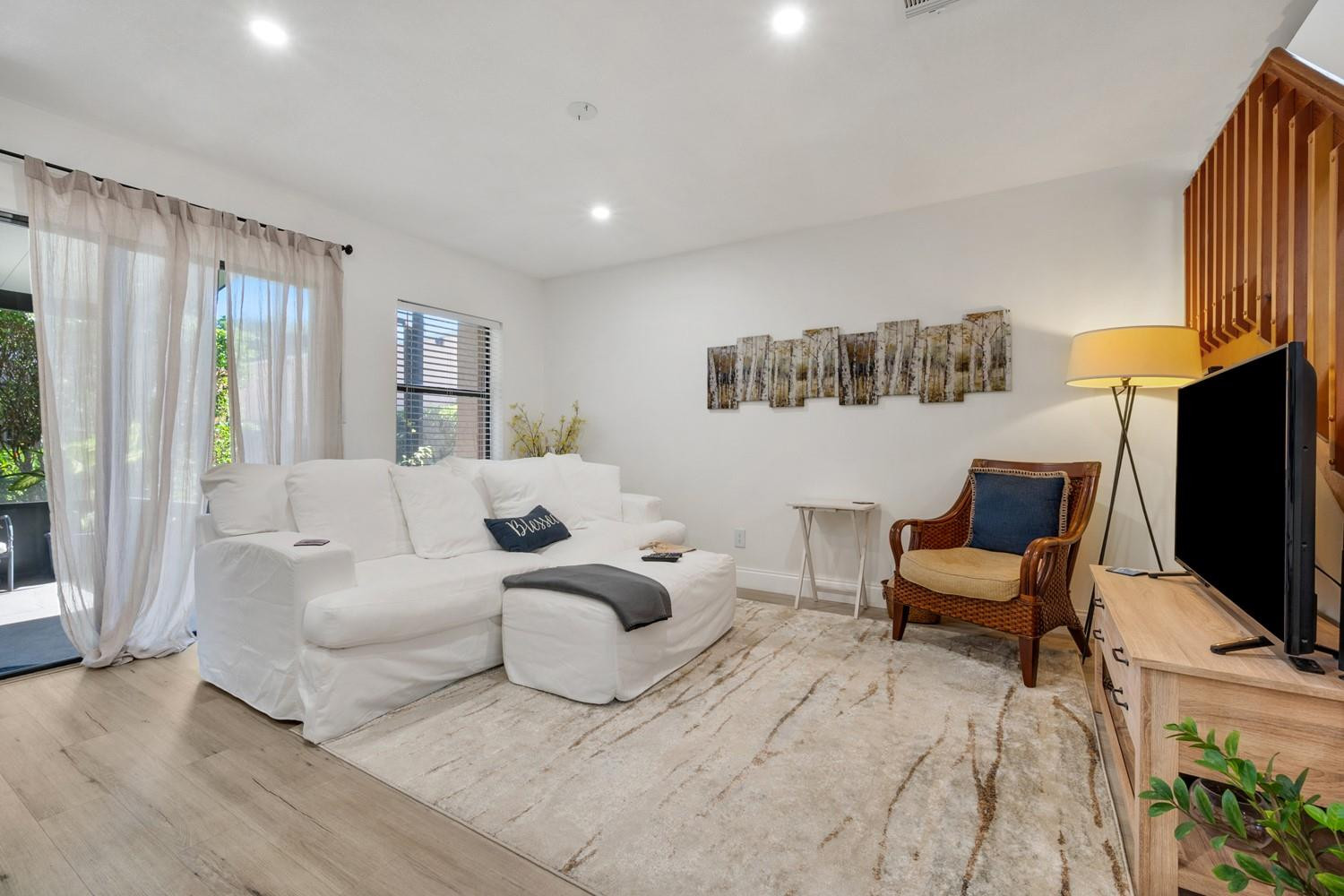 Berkley Square - Residential