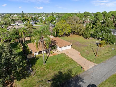 A home in Port St Lucie