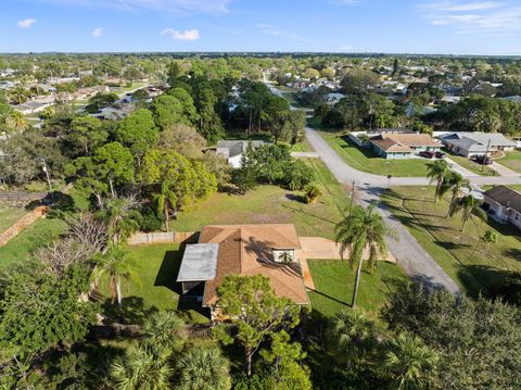 A home in Port St Lucie