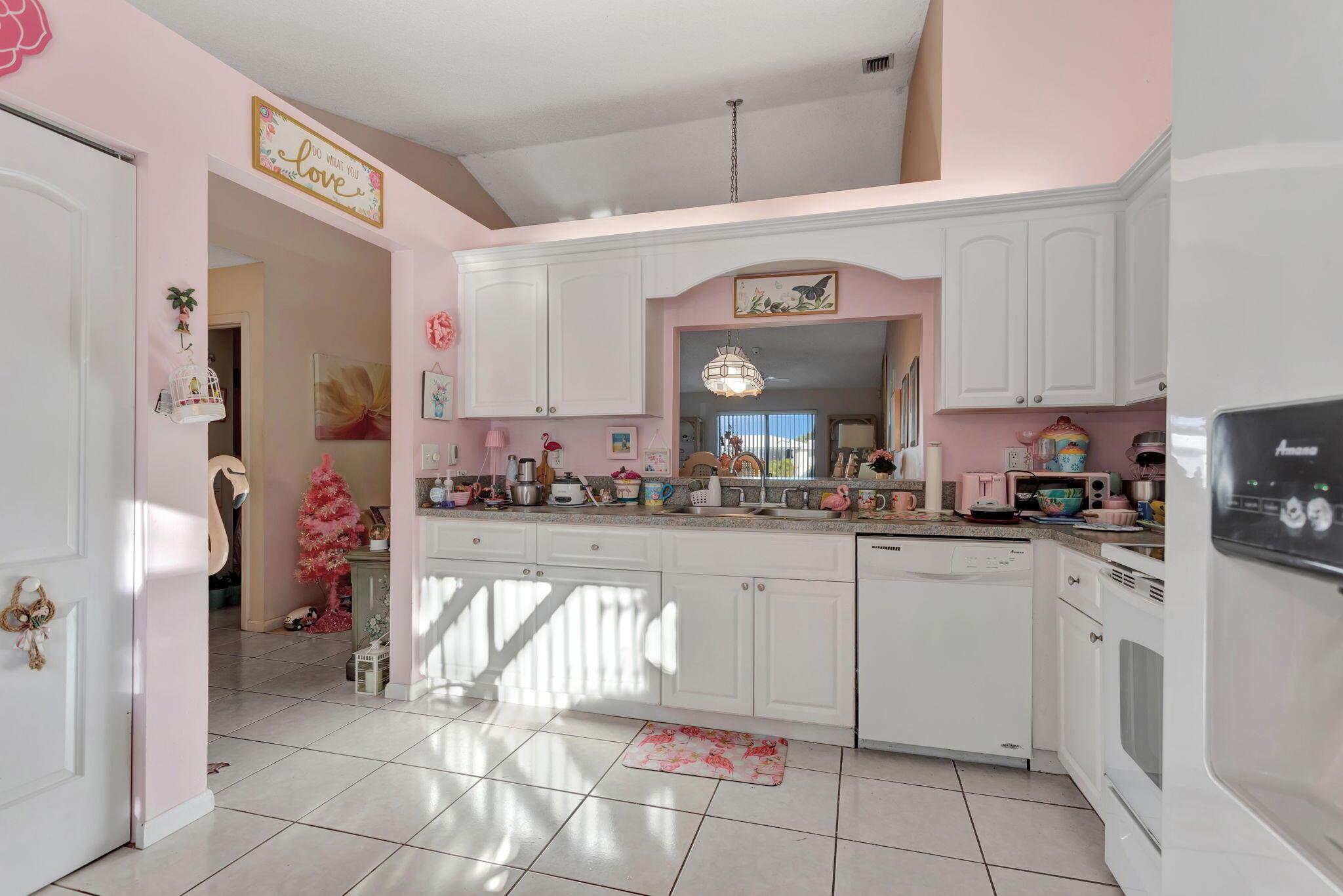 Lake Colony - Residential