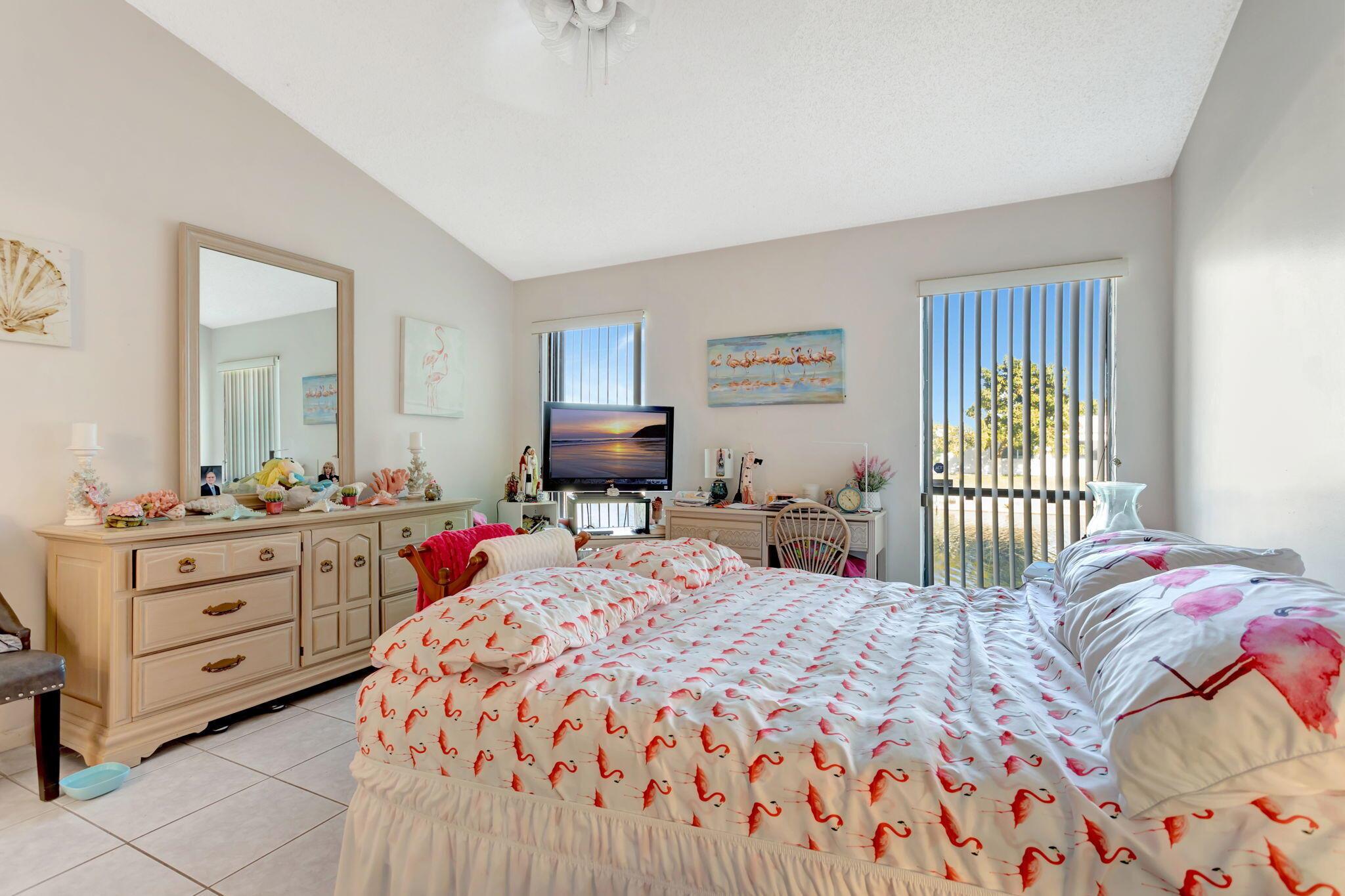 Lake Colony - Residential