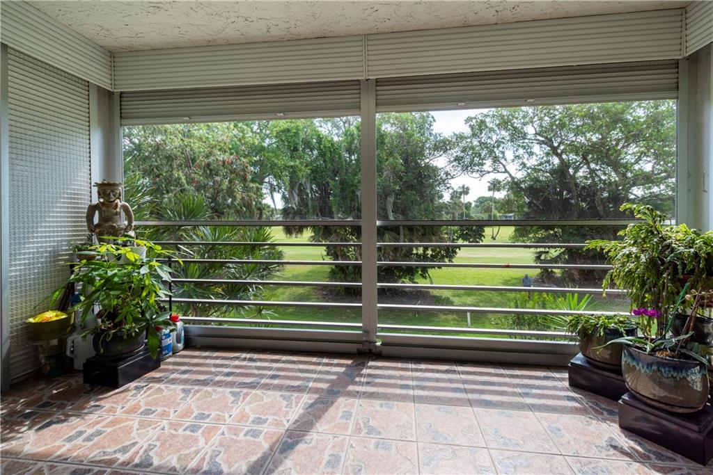 PALM AIRE - Residential