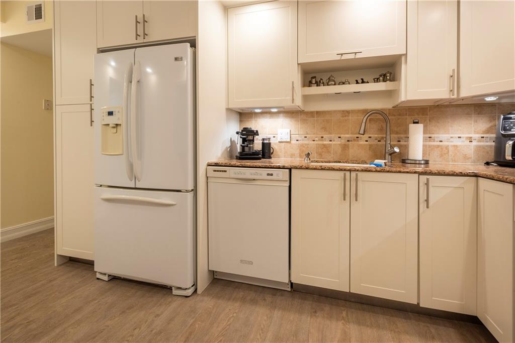PALM AIRE - Residential
