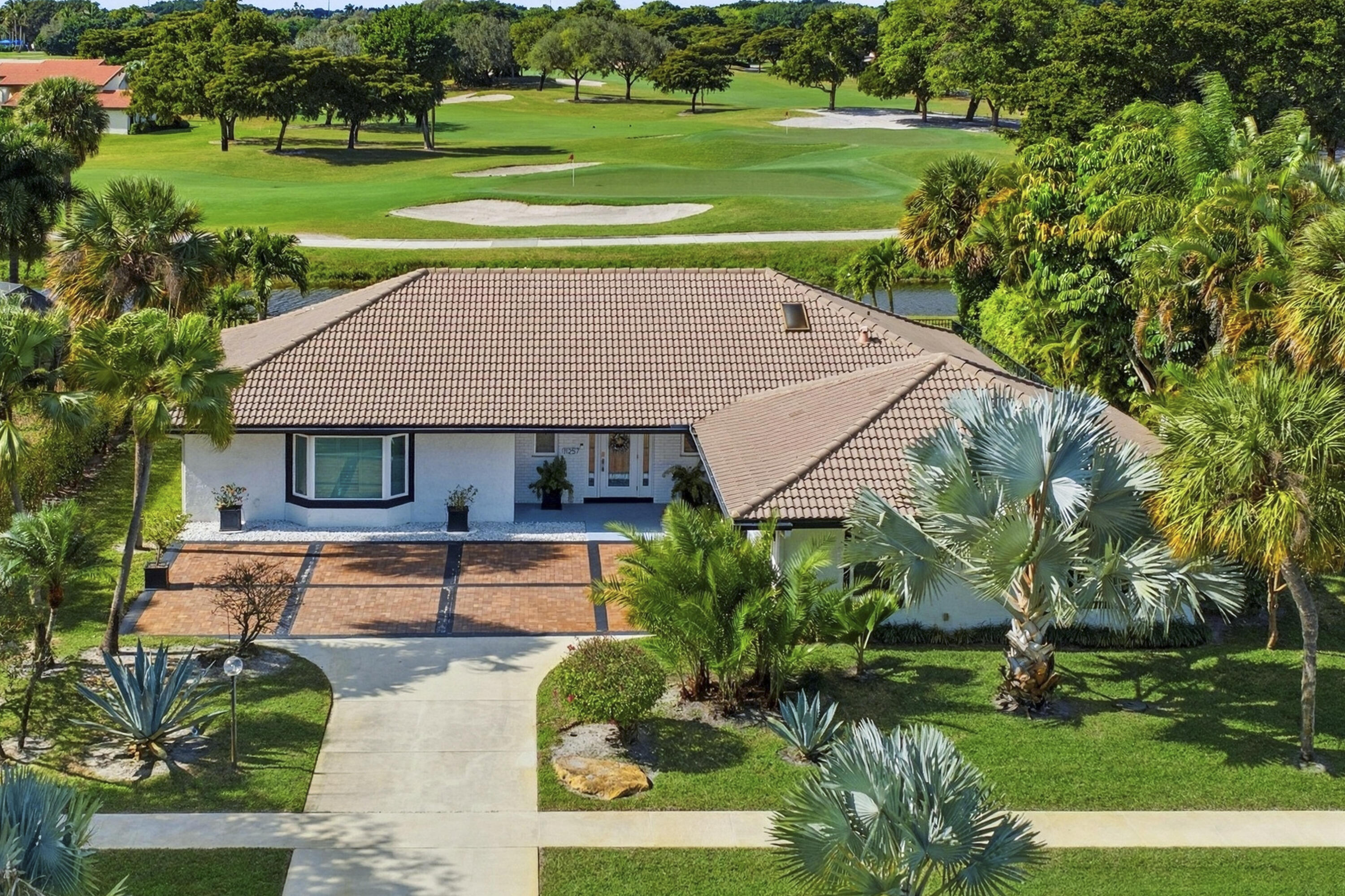 11257 Wingfoot Drive