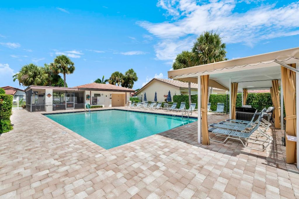 Photo of 11257 Wingfoot Drive, Boynton Beach, FL 33437 (MLS # R11156244)