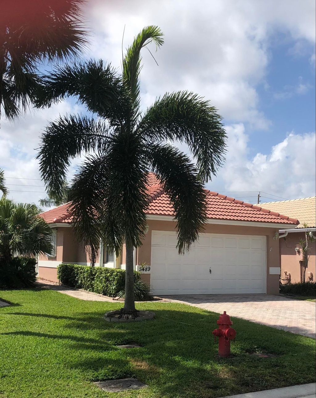 Photo of 5489 Grande Palm Circle Cir, Delray Beach, FL 33484 (MLS # R10786508)