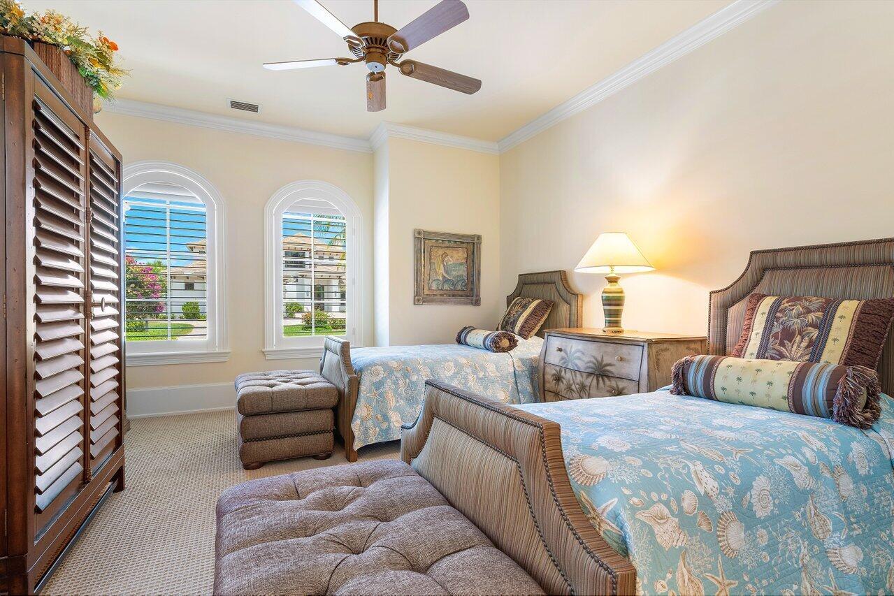SAILFISH POINT - Residential