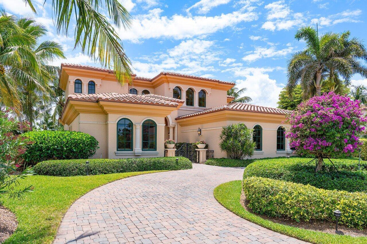 SAILFISH POINT - Residential