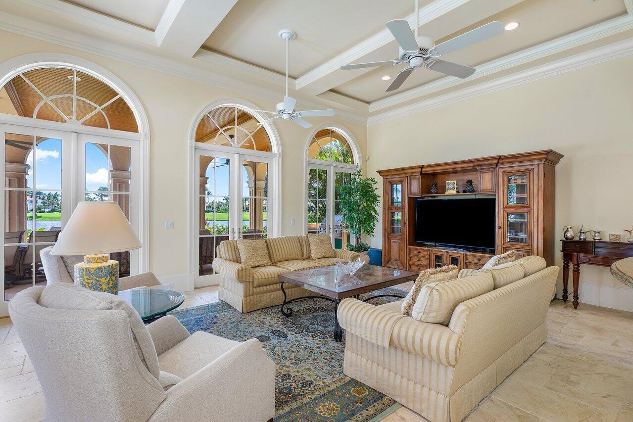 SAILFISH POINT - Residential