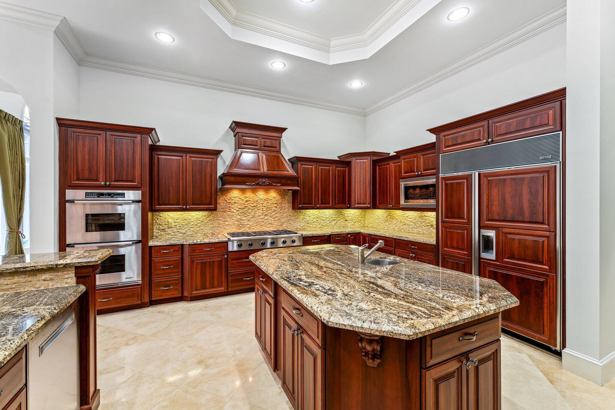 OLD PALM PL 4 - Residential