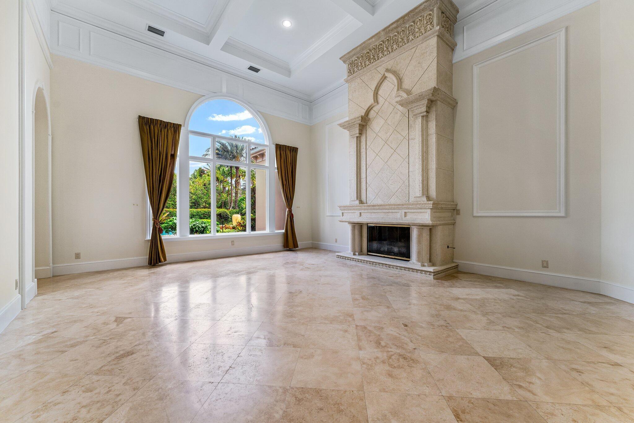 OLD PALM PL 4 - Residential