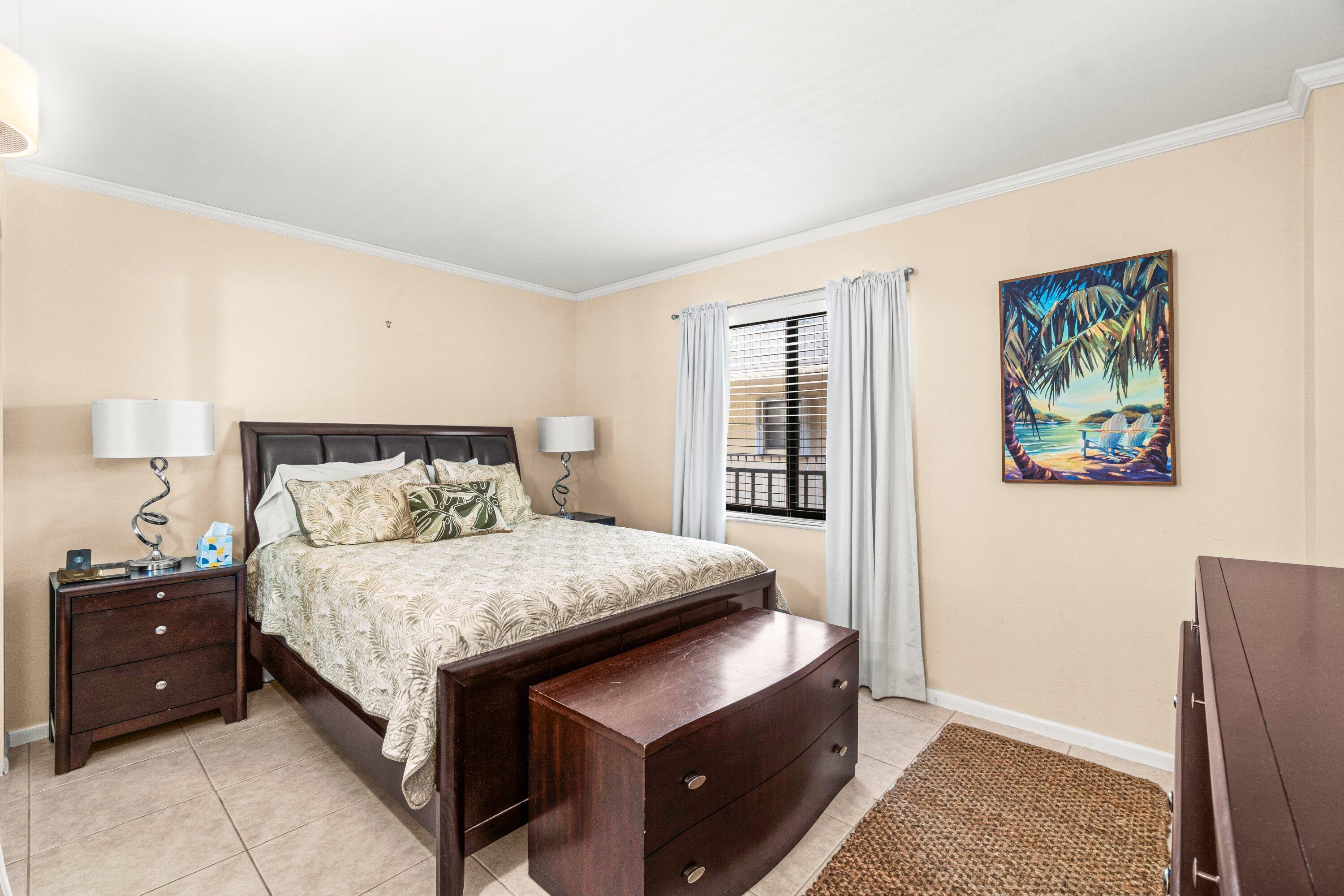 HIDDEN HARBOUR OF THE PALM BEACHES CONDO - Residential