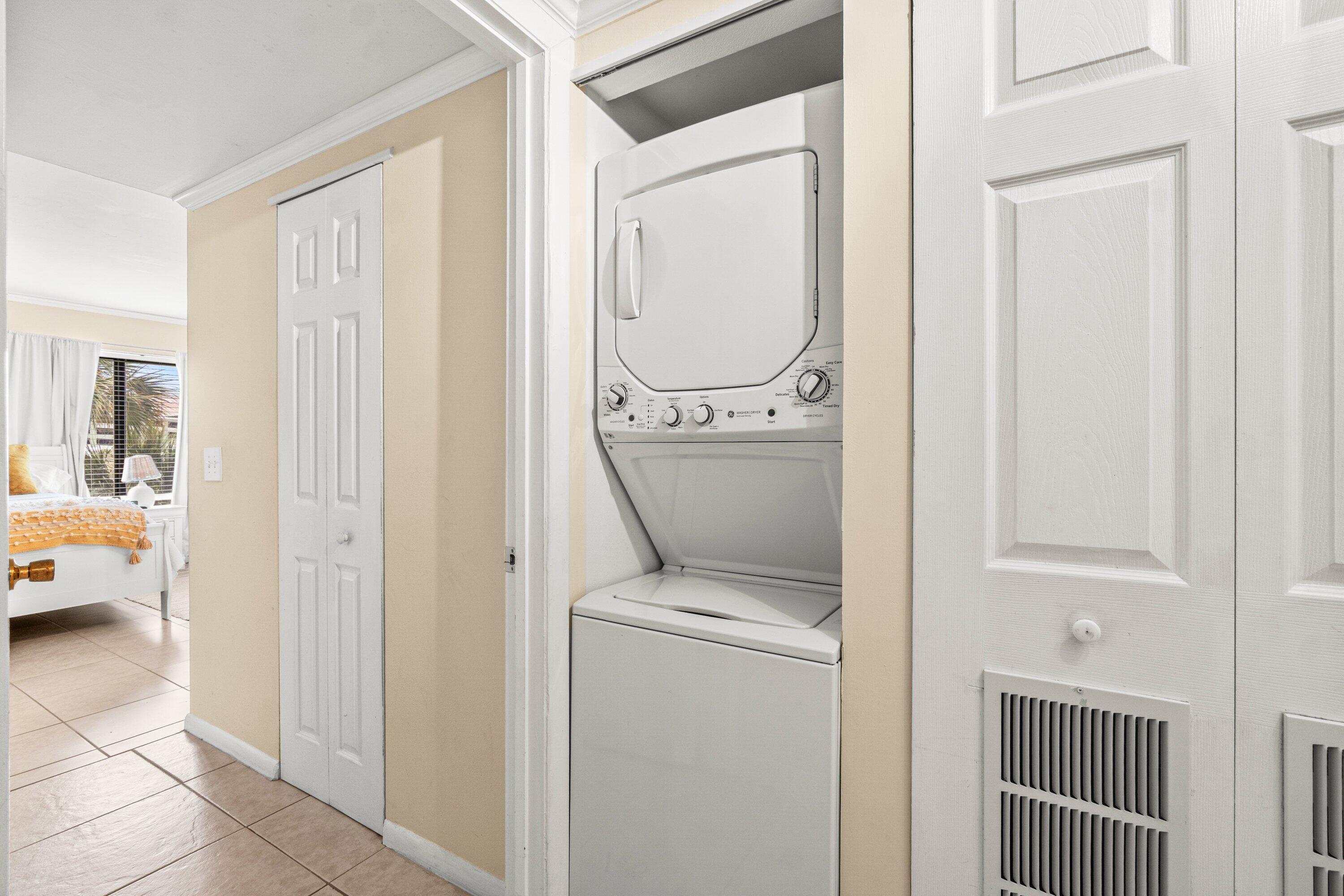 HIDDEN HARBOUR OF THE PALM BEACHES CONDO - Residential