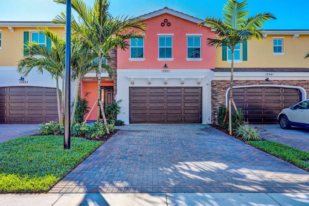 Photo of 12937 Trevi Isle Drive, Palm Beach Gardens, FL 33418 (MLS # R11089821)