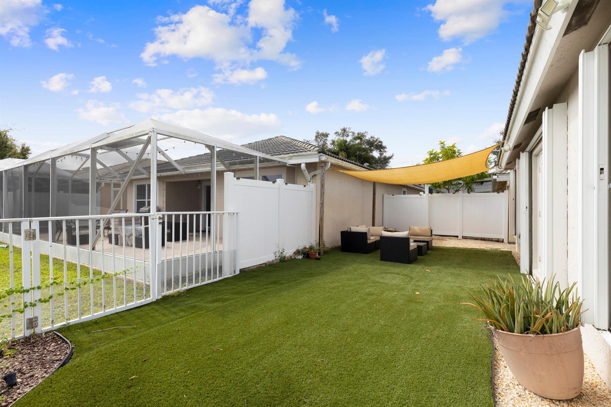 LANTERN KEY - Residential