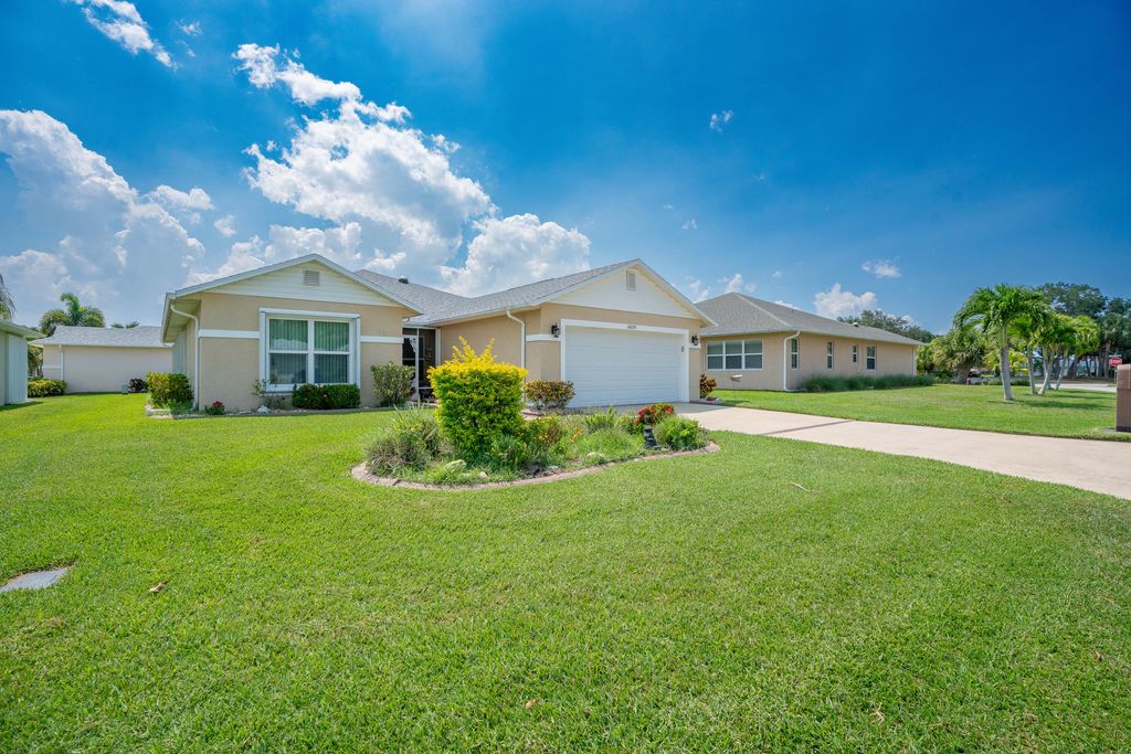 Photo of 6019 Travelers Way, Fort Pierce, FL 34982 (MLS # R10995506)