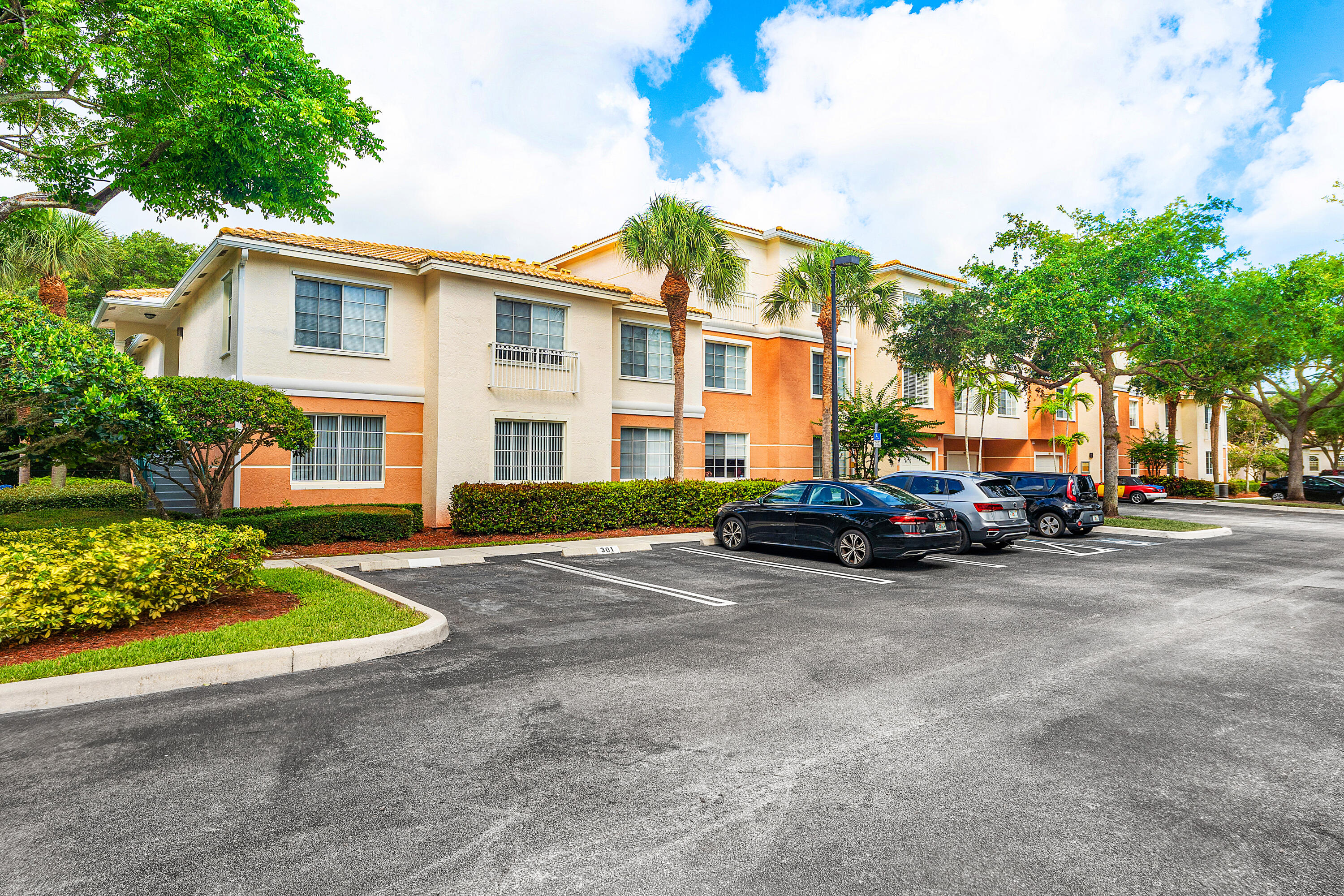 FIORE AT THE GARDENS CONDO - Residential