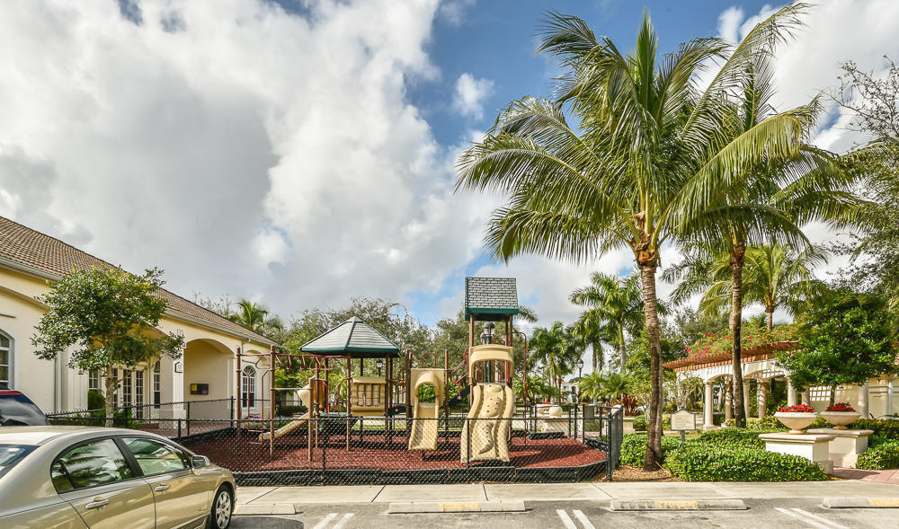 FIORE AT THE GARDENS CONDO - Residential