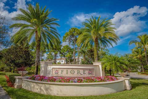 Photo of 1208 E Myrtlewood Cir Circle E, Palm Beach Gardens, FL 33418 (MLS # B26033912)