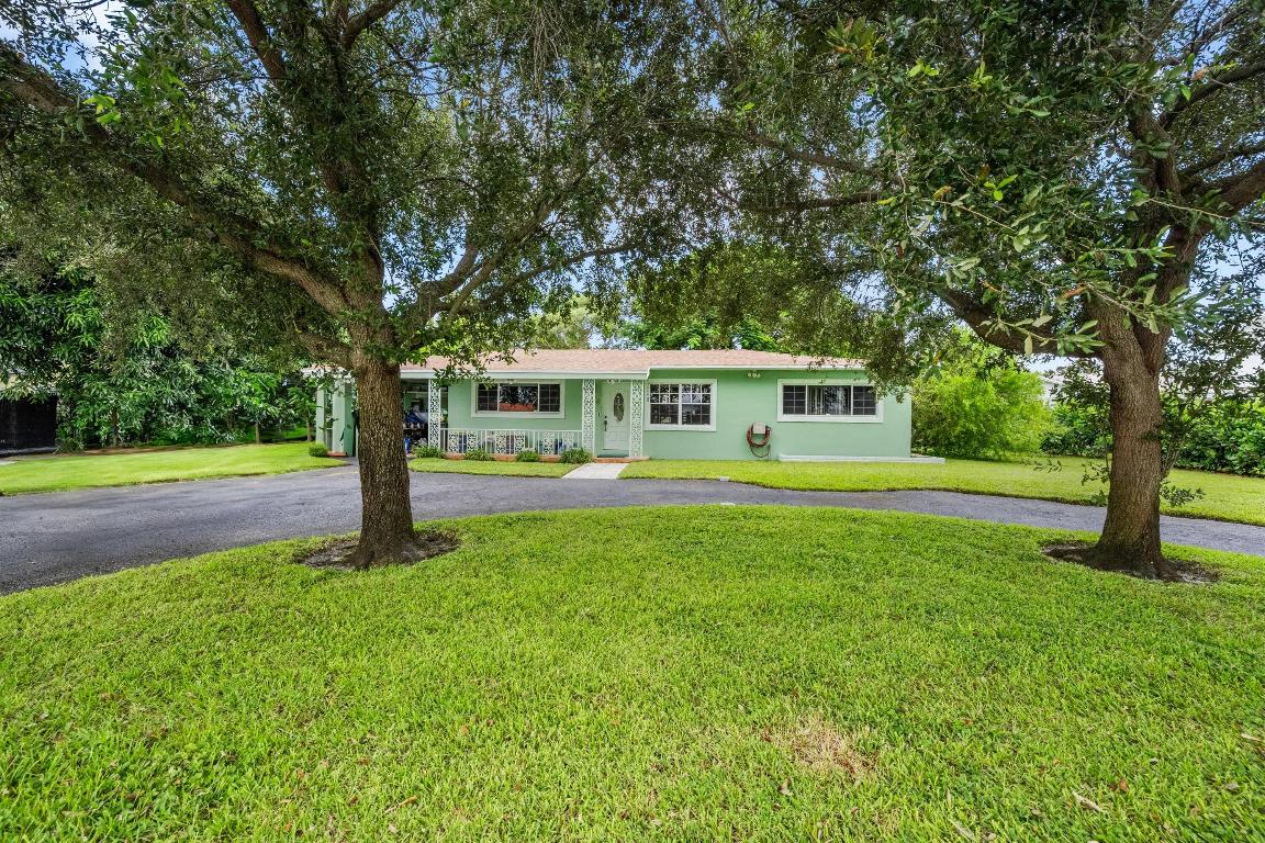 6400 Carambola Circle