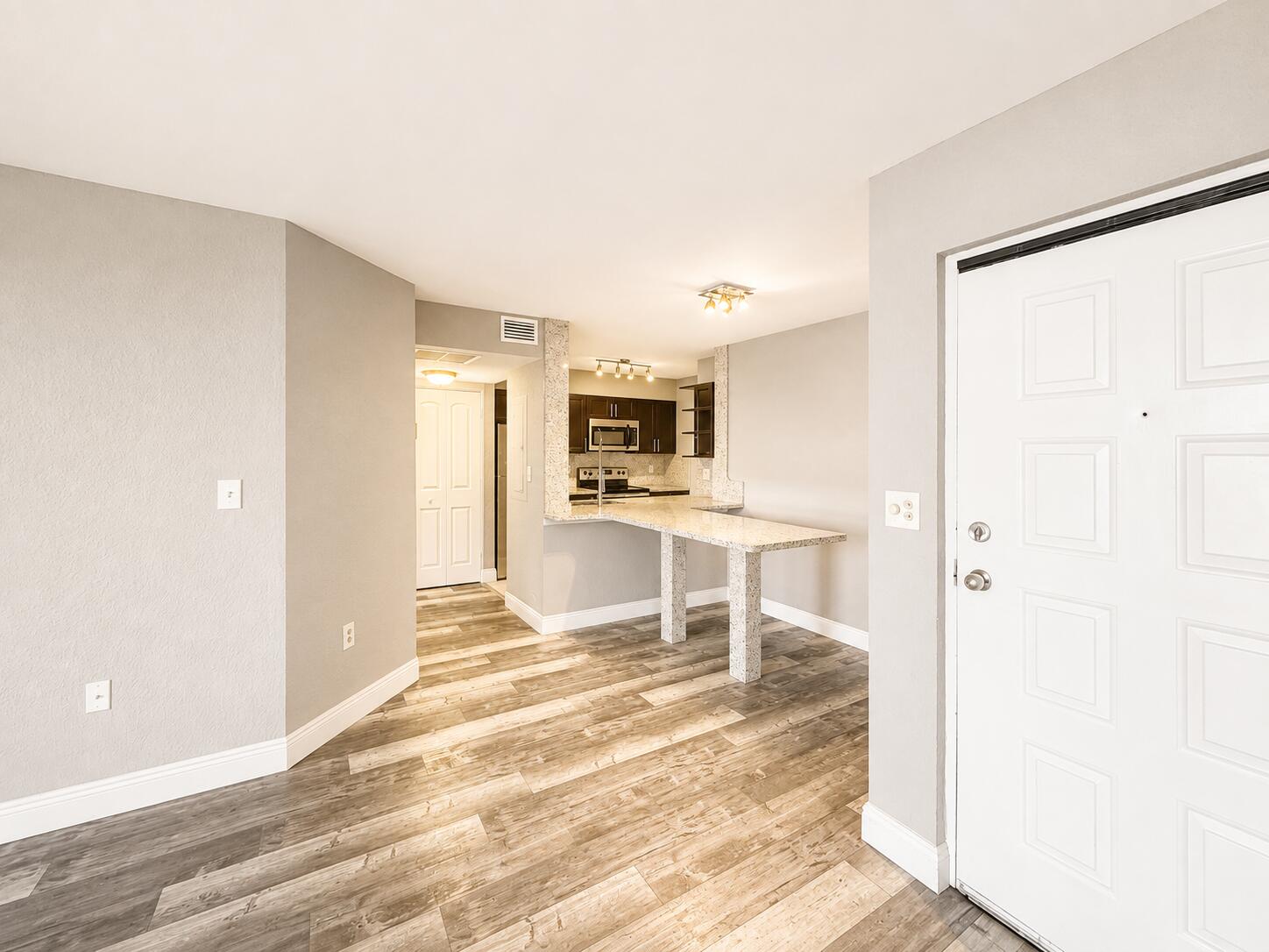 2831 N Oakland Forest Drive 101