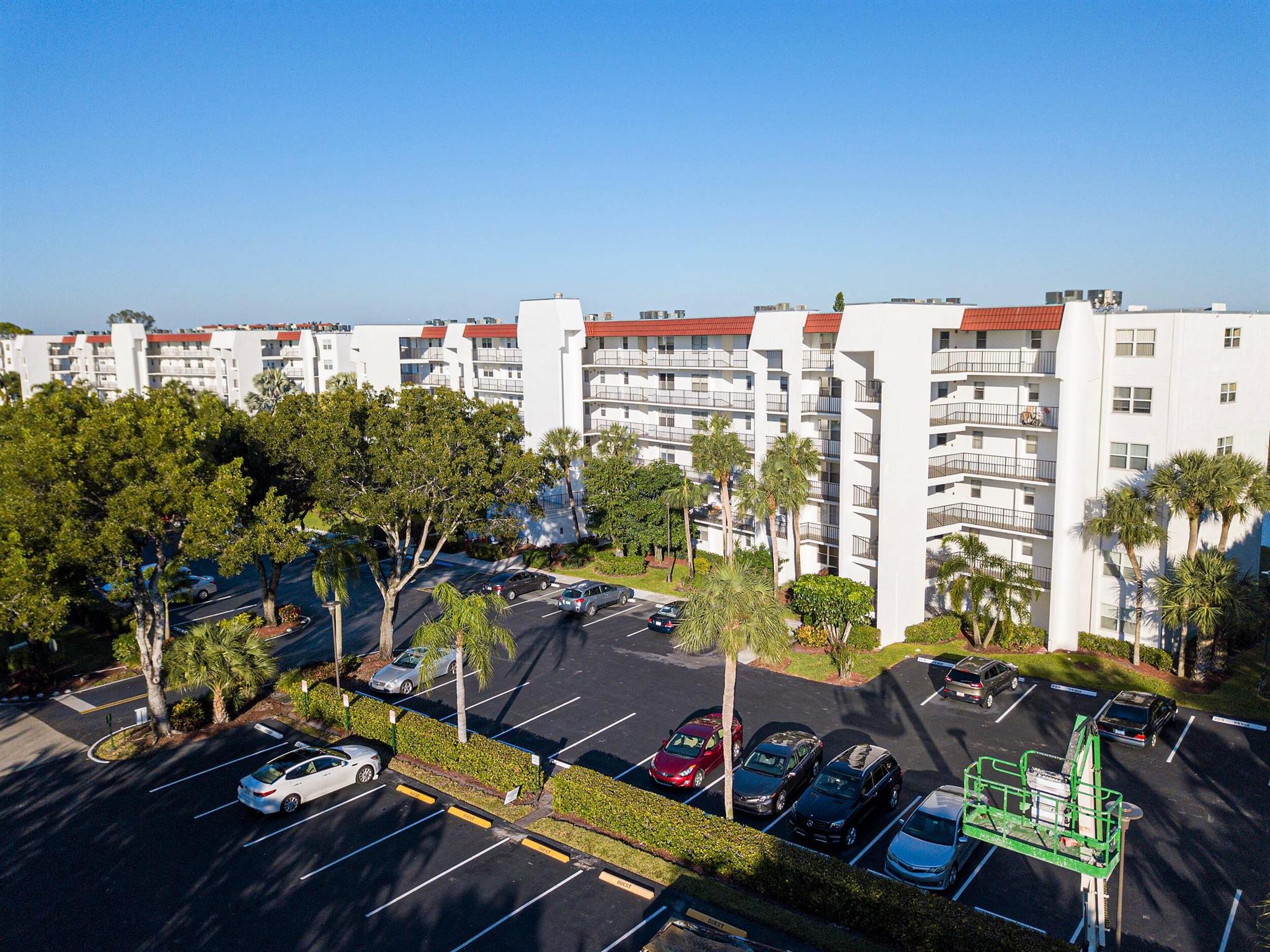 POINCIANA PLACE CONDO A,B - Residential