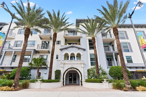 A home in Lauderdale By The Sea