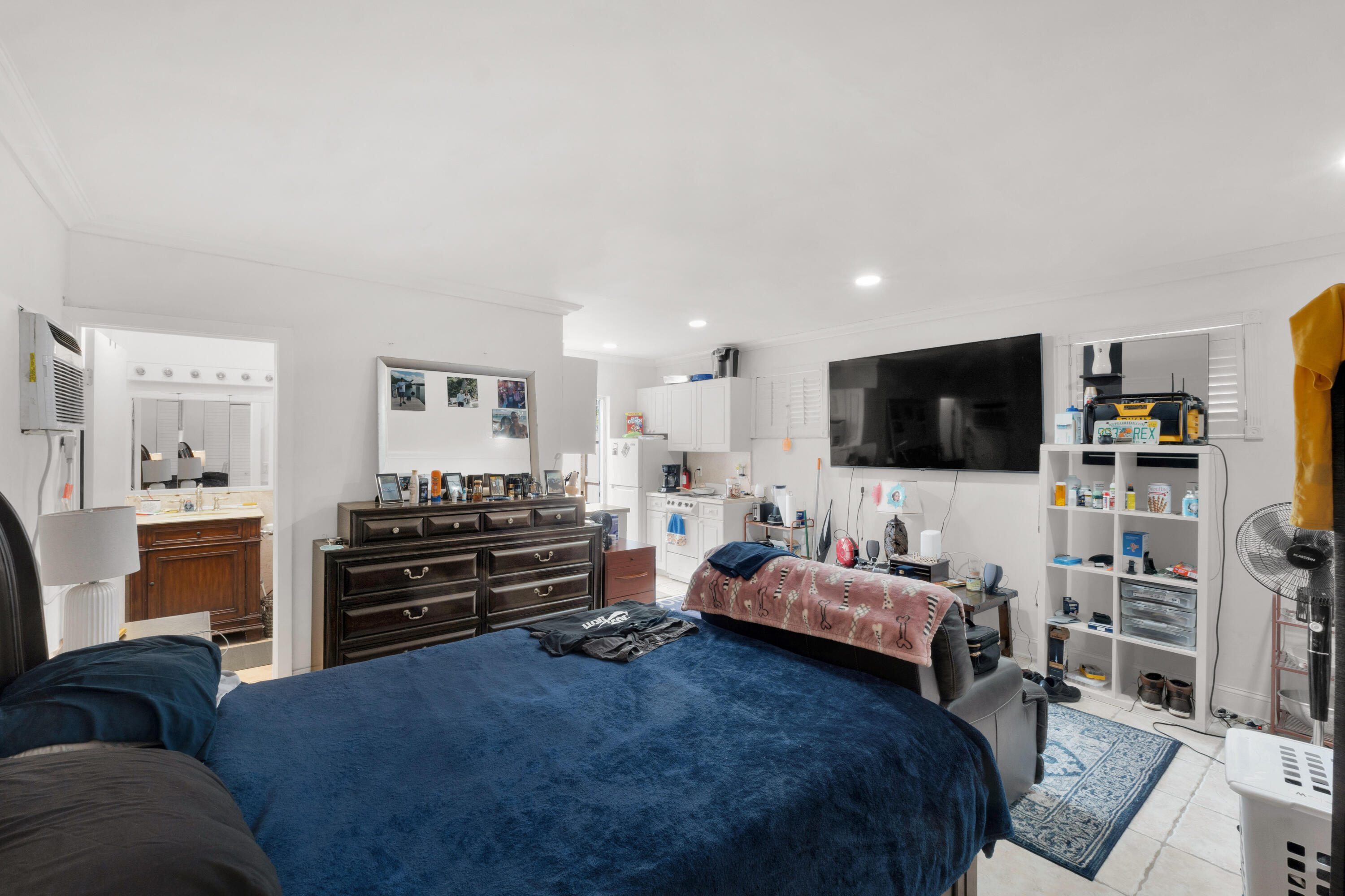 LAUDERDALE - Residential