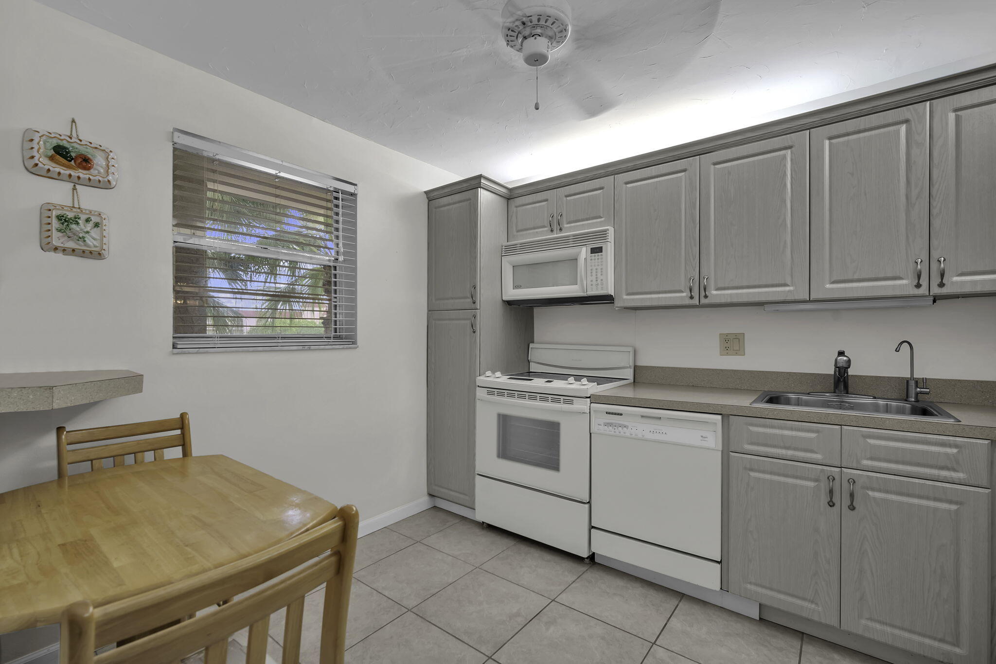 3231 Holiday Springs Boulevard 306