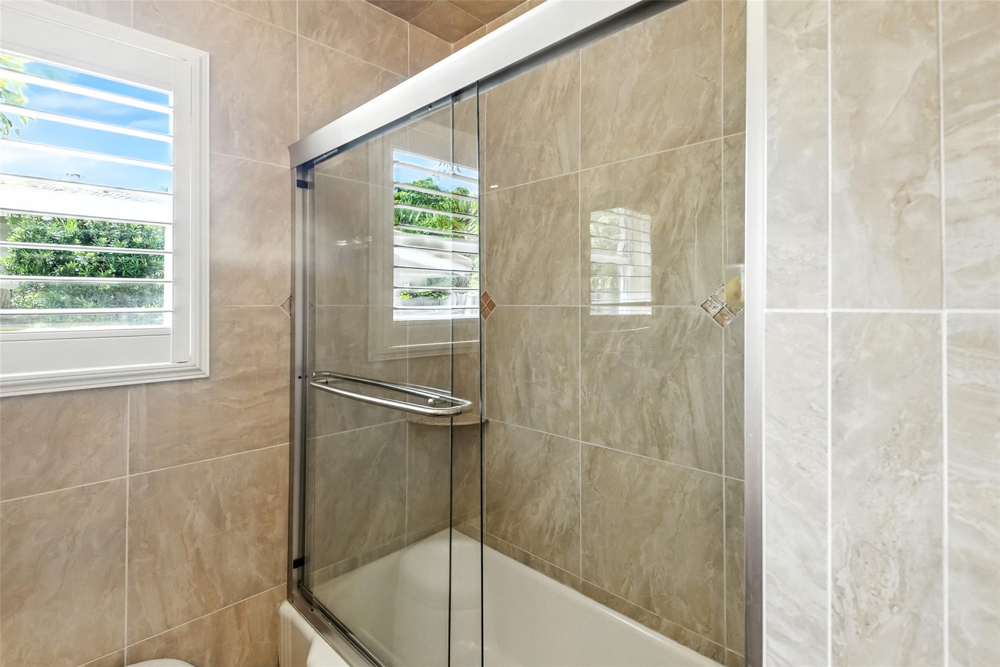 FLORANADA RIDGE SEC - Residential