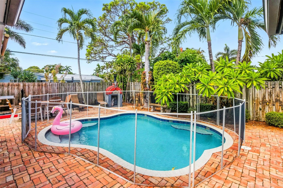 FLORANADA RIDGE SEC - Residential