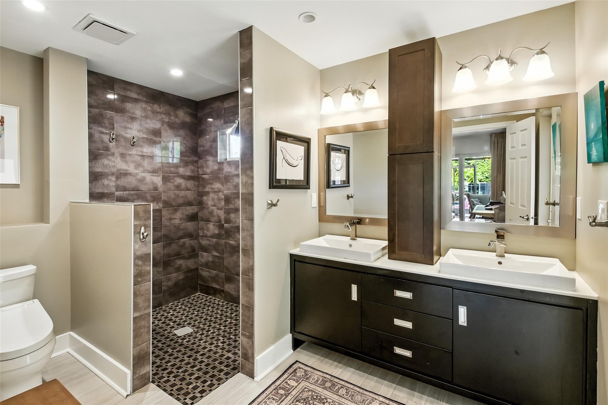 FLORANADA RIDGE SEC - Residential