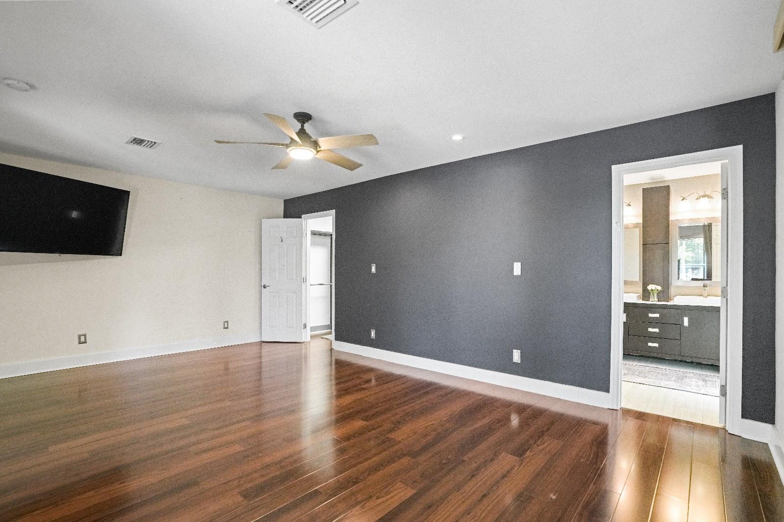 FLORANADA RIDGE SEC - Residential