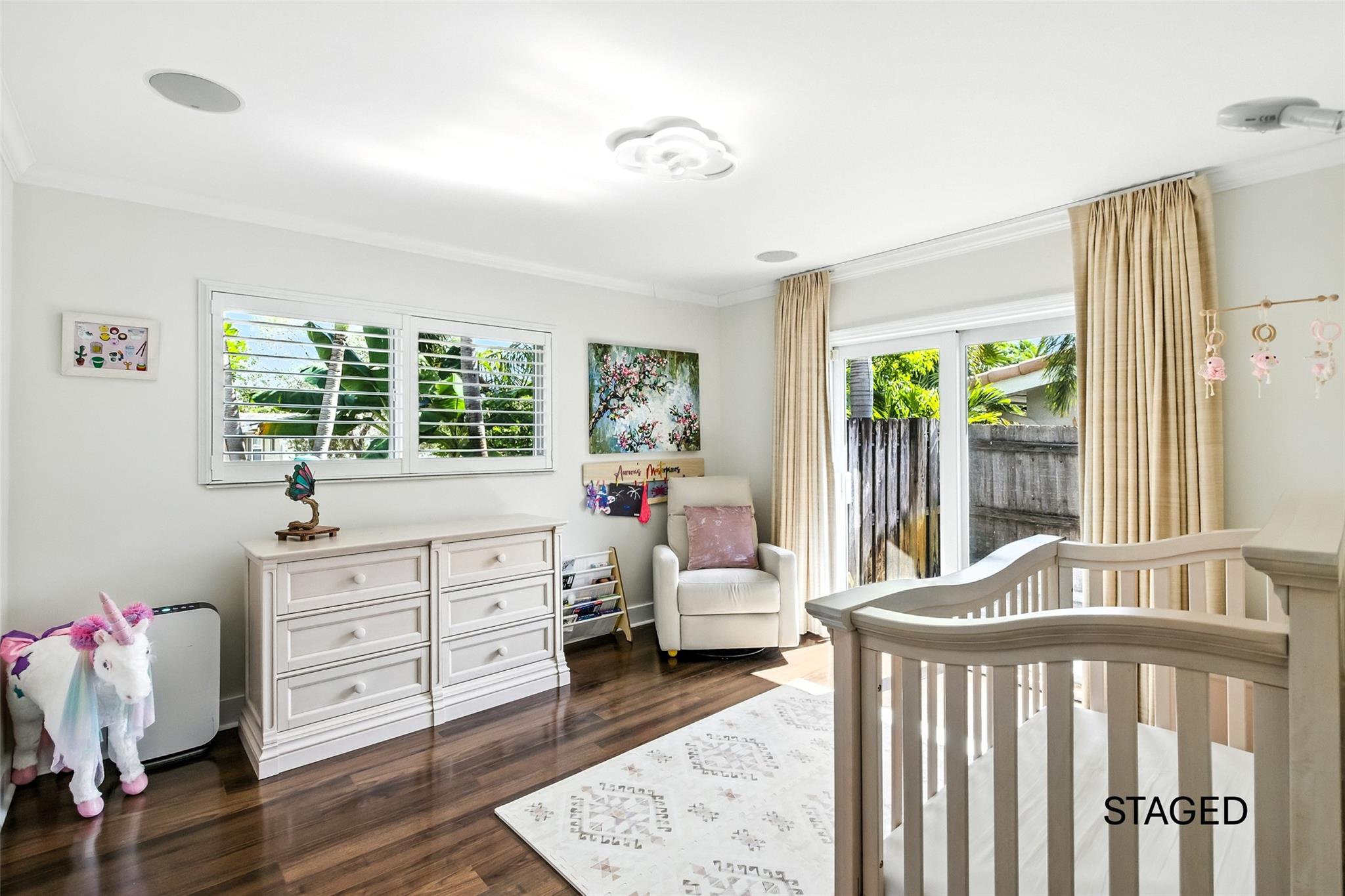 FLORANADA RIDGE SEC - Residential