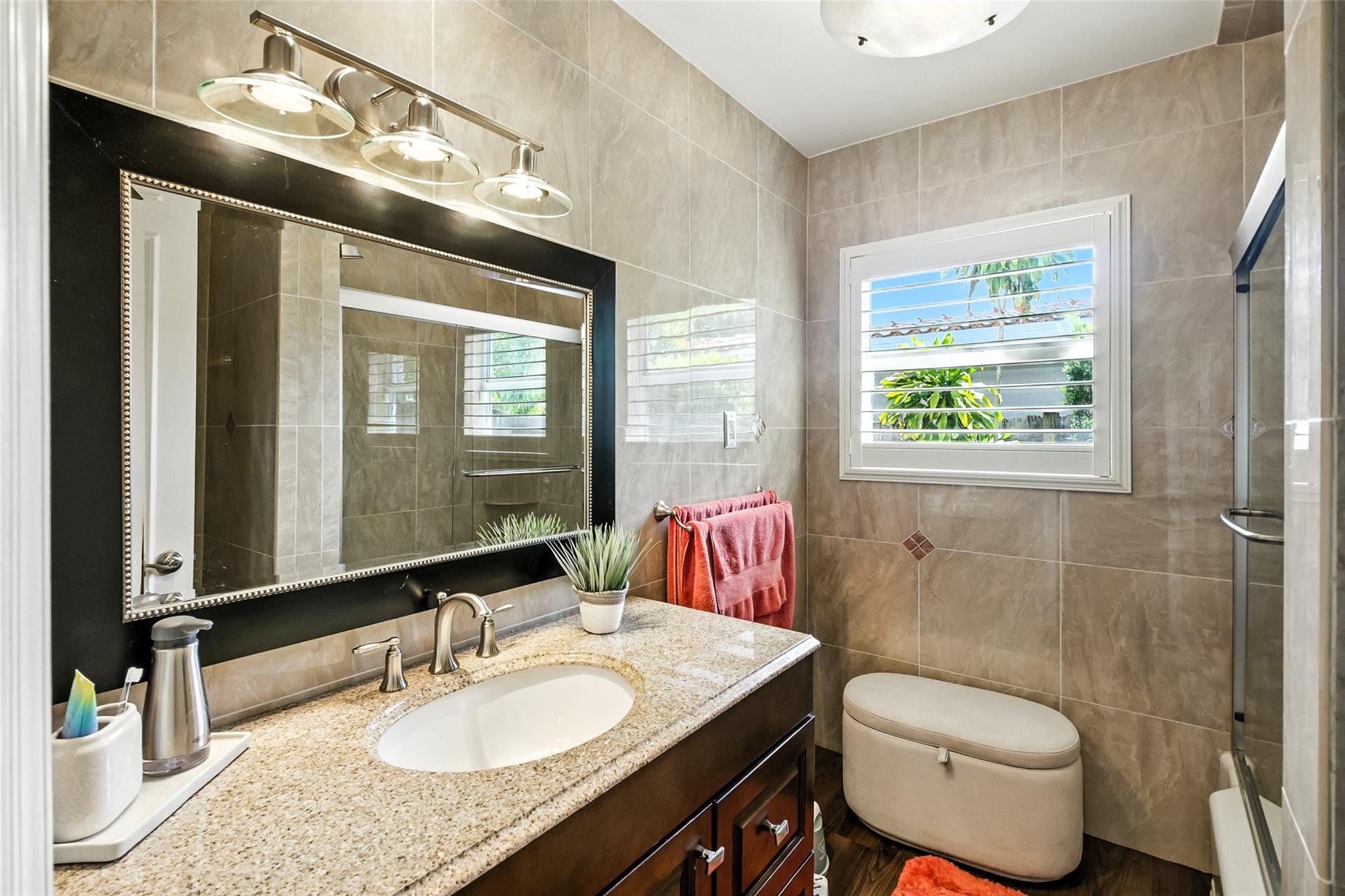 FLORANADA RIDGE SEC - Residential