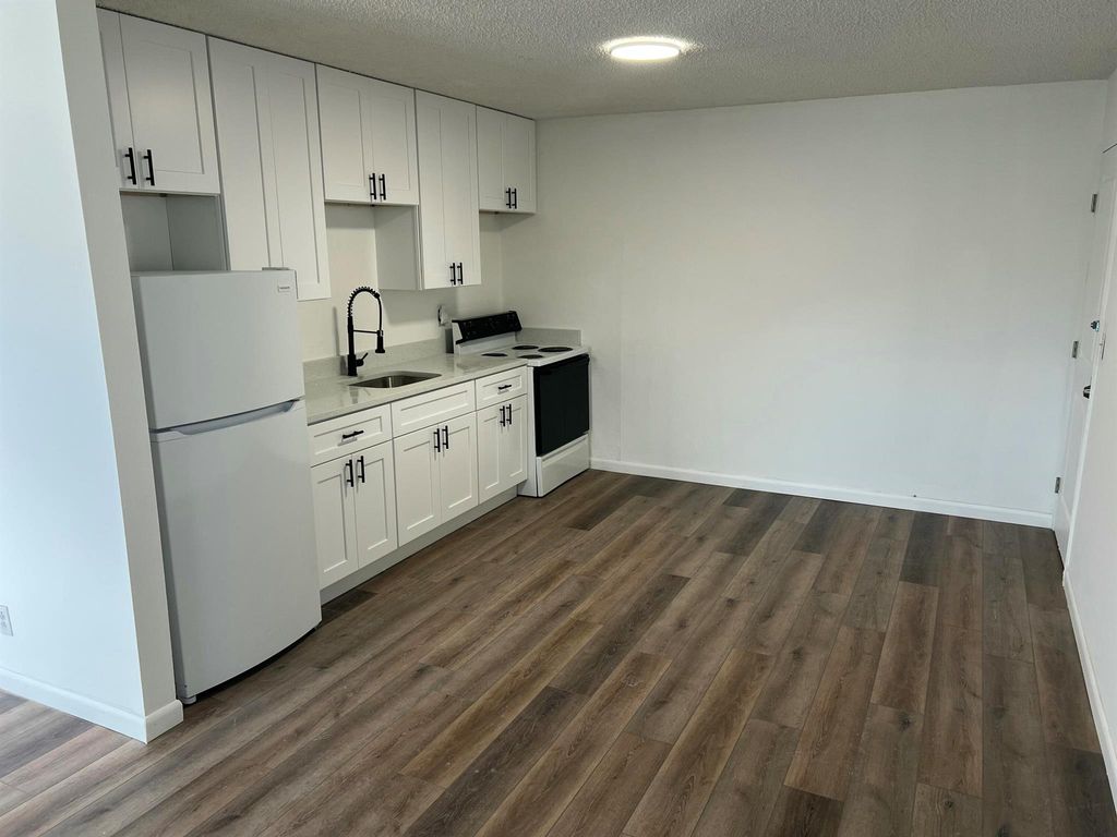 Photo of 603 Clear Lake Avenue, West Palm Beach, FL 33401 (MLS # R11102129)