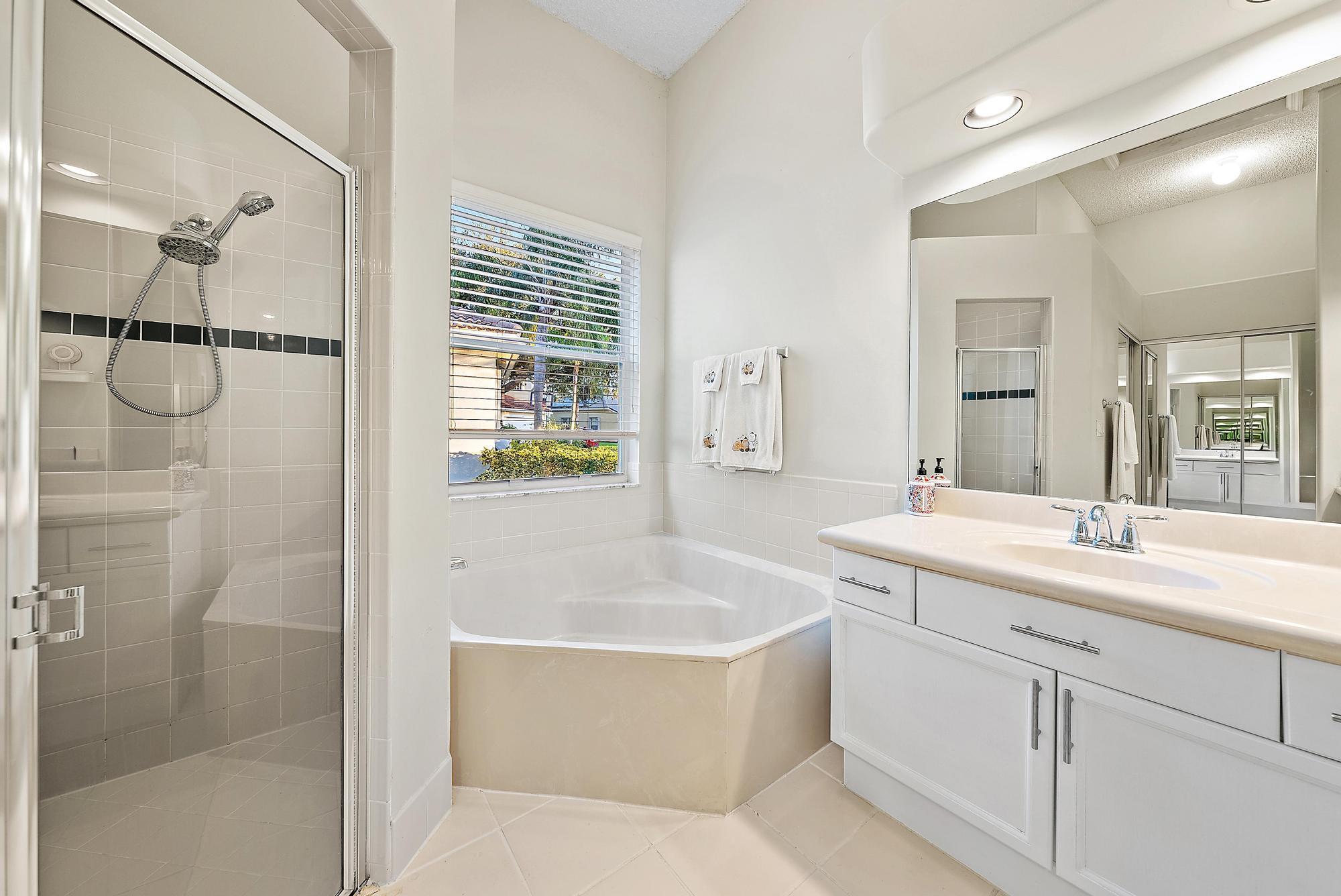 WINSTON TRAILS - Residential