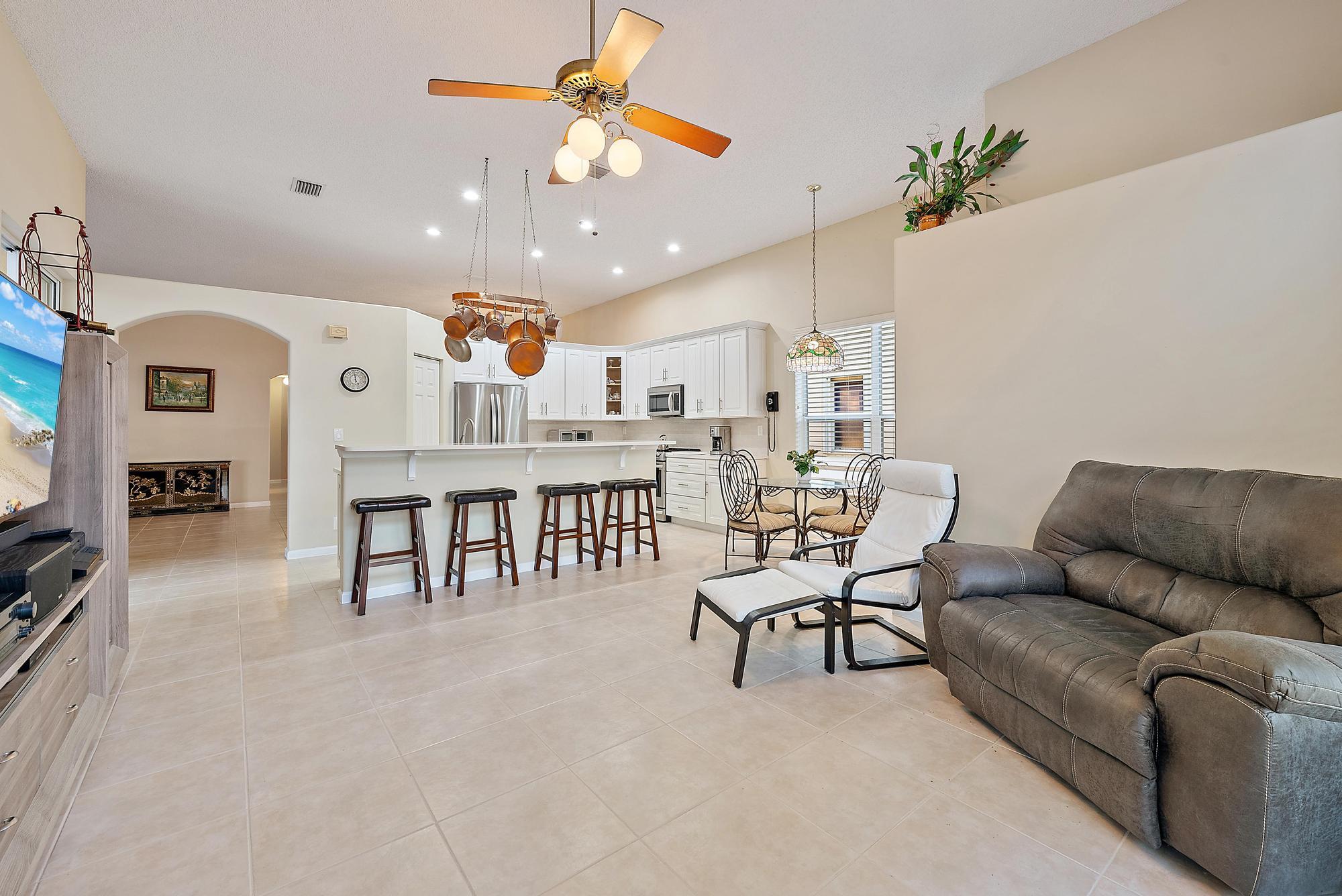 WINSTON TRAILS - Residential