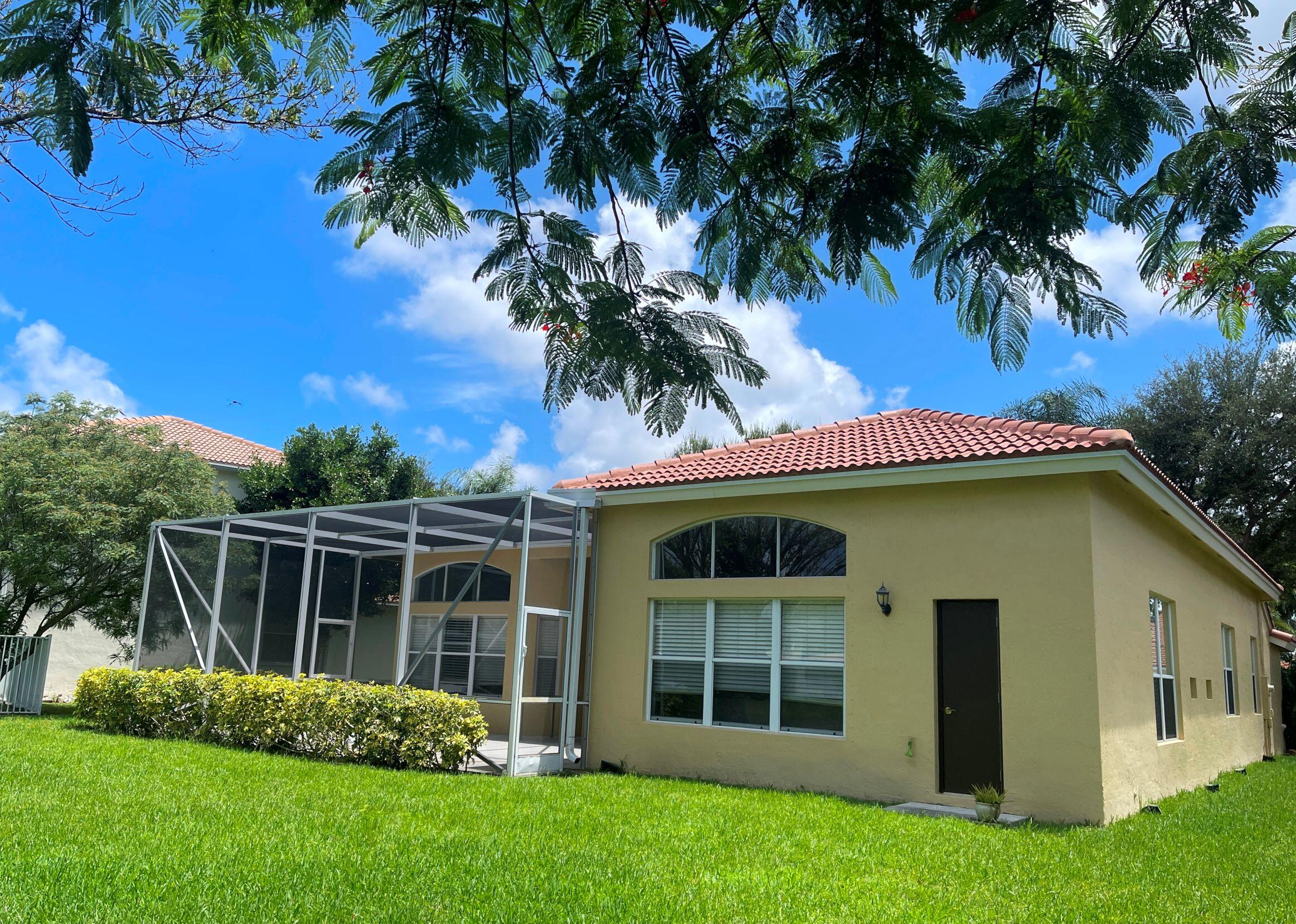 WINSTON TRAILS - Residential